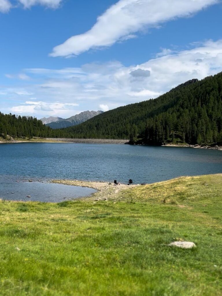 Wanderung um den Weißbrunnsee im Ultental - Wanderungen mit Kindern im Ultental