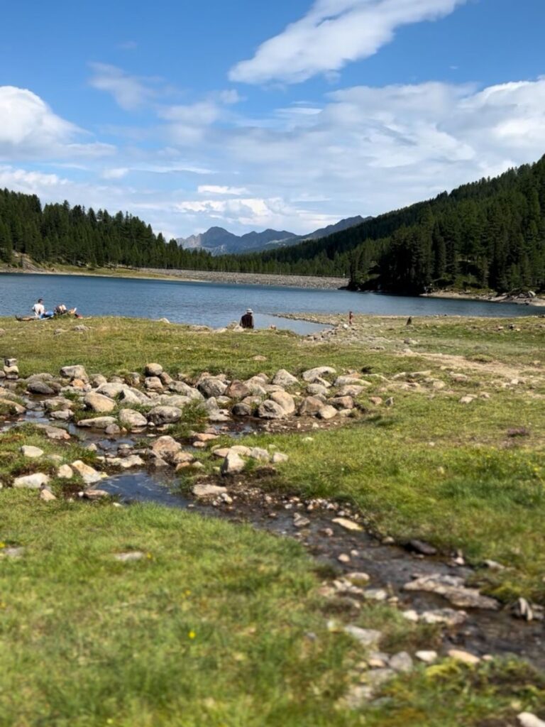 Wanderung um den Weißbrunnsee im Ultental - Wanderungen mit Kindern im Ultental