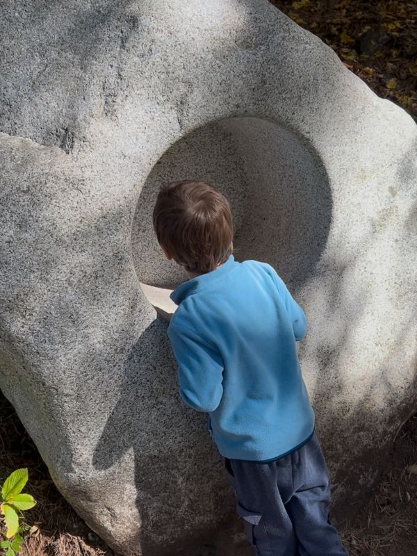 Geopfad in Teis - Erlebnisweg bei Villnöss mit Kindern (9) Geopfad in Teis mit Kindern - Summstein