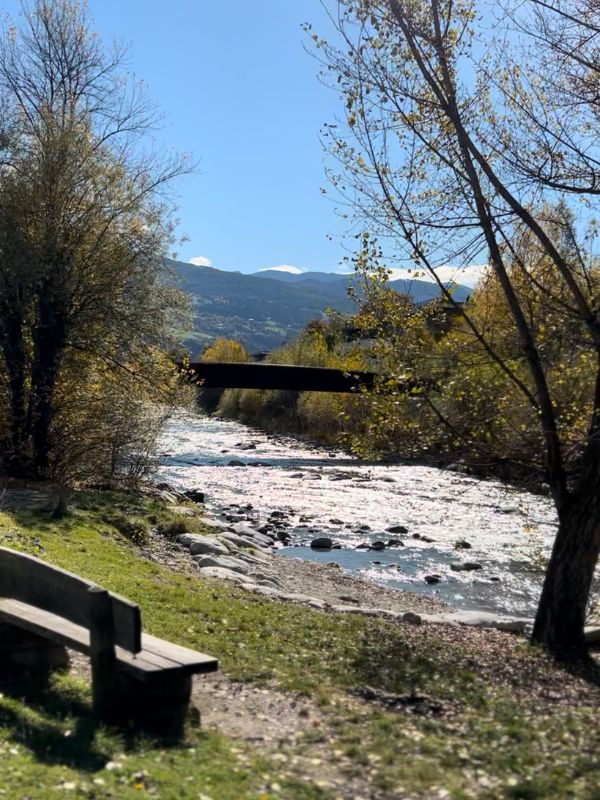 Wanderung von Brixen am Eisack entlang zum Kloster Neustift - Bistro Frischluft (29) Wanderung entlang des Eisackufers bei Brixen mit Kindern