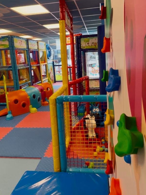 Kinder PLanet Val Gardena_Gröden_Indoor Spielplatz Südtirol_Regen Kinder (11) Kinder Planet Val Gardena - Indoor Spielplatz in Südtirol - perfekt bei Regen mit Kindern