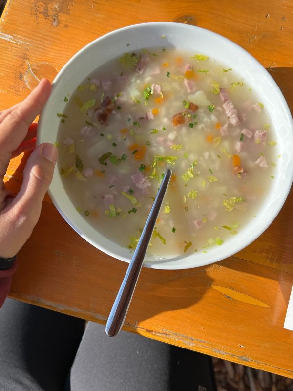 EIlsaufen in Marling mit Kindern in Südtirol (24) Südtiroler Gerstsuppe