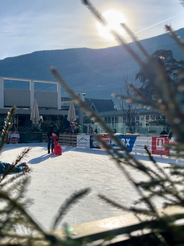 Eislaufen in Schlanders im Vinschgau