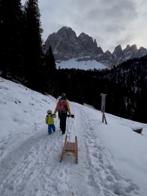 Rodeln mit Kindern in Südtirol - Dusler Alm in Villnöss