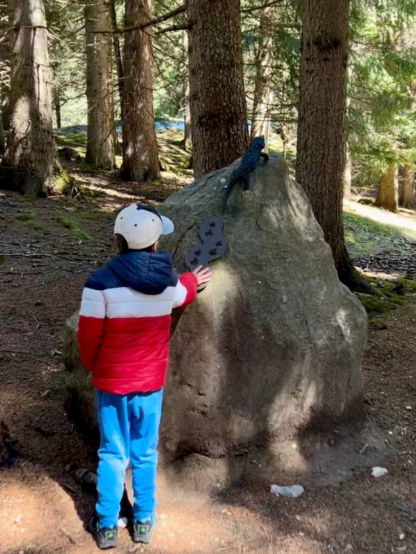 Saurierpfad Geoparc Bletterbach Aldein_Wanderung mit Kindern (10) Saurierpfad im Geoparc Bletterbach in Aldein in Südtirol - Familienführung