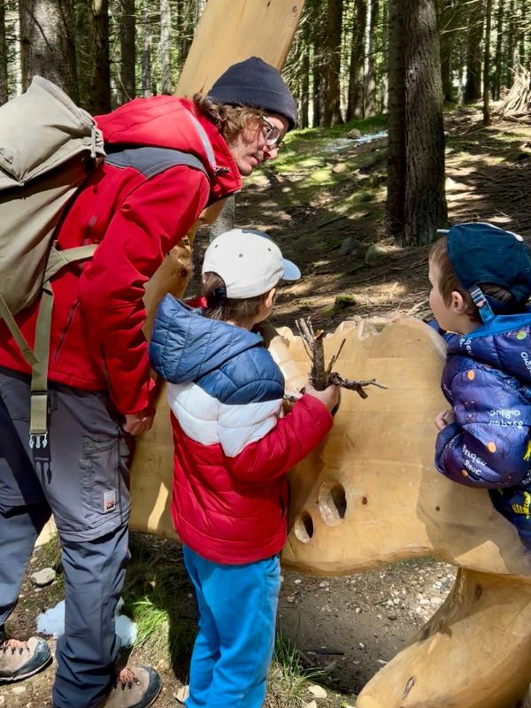 Saurierpfad Geoparc Bletterbach Aldein_Wanderung mit Kindern (22) Saurierpfad im Geoparc Bletterbach in Aldein in Südtirol - Familienführung
