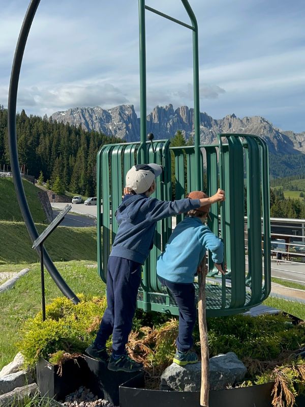 König Laurin Tour_Carezza Dolomites_Rosengarten Wanderung mit Kindern (5) König Laurin Tour am Rosengarten - Carezza Dolomites - Wandern mit Kindern in den Dolomiten in Südtirol