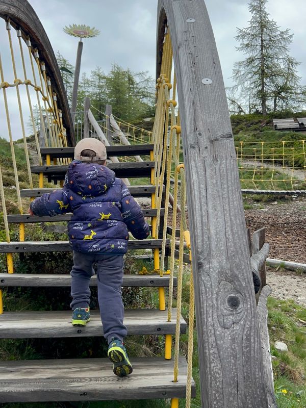 Sonnenpark Gitschberg_Spielplatz_Erlebnisweg_bei Brixen in Südtirol (14) Sonnenpark Gitschberg_Spielplatz in Meransen bei Mühlbach