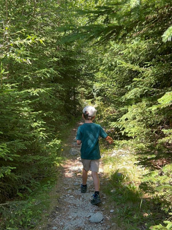 Sagenweg in Aberstückl im Sarntal_Wandern mit Kindern_Erlebnisweg (16) Der Sagenweg im Sarntal - Leichte Wanderung mit Kindern in Südtirol