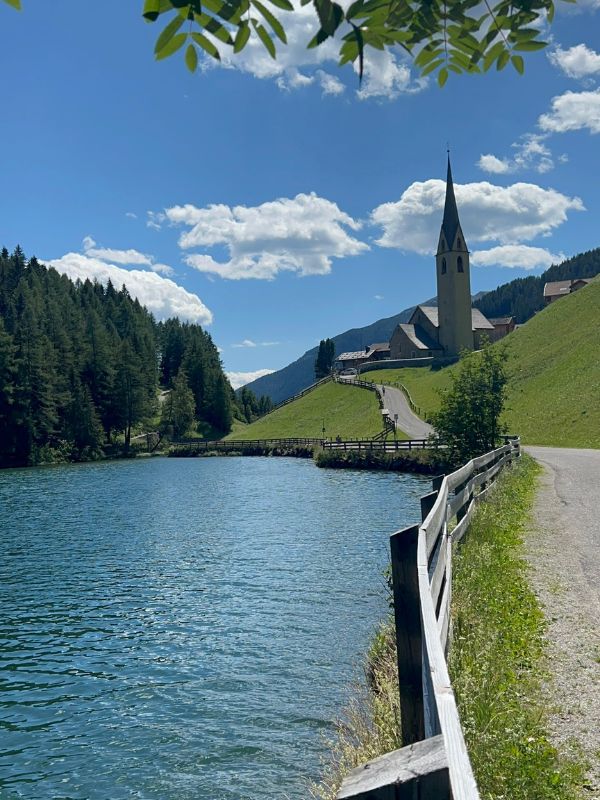 Sagenweg in Aberstückl im Sarntal_Wandern mit Kindern_Erlebnisweg (26) Der Sagenweg im Sarntal - Leichte Wanderung mit Kindern in Südtirol