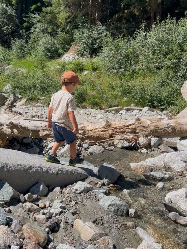 Sagenweg in Aberstückl im Sarntal_Wandern mit Kindern_Erlebnisweg (3) Der Sagenweg im Sarntal - Leichte Wanderung mit Kindern in Südtirol
