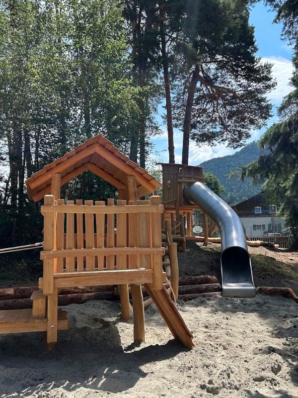 Waldspielplatz in Kohlern_Spielplatz für Kinder in Bozen (10) Spielplatz in Kohlern bei Bozen